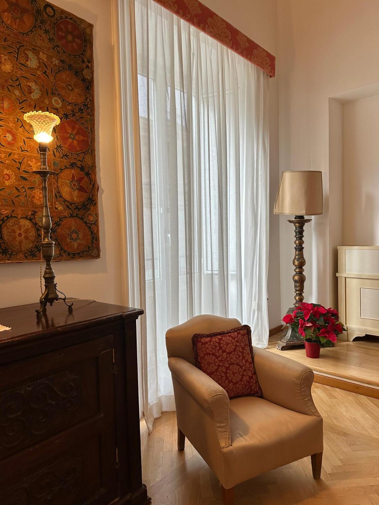 Case Natoli - Residenze D'Epoca Palermo Luaran gambar